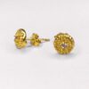 Brinco Círculo Pequeno Com Zircônia Central Folheado em Ouro 18k