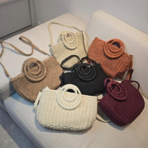 Bolsa Artesanal Forrada Meia Lua Retangular Verão Cor:Branco