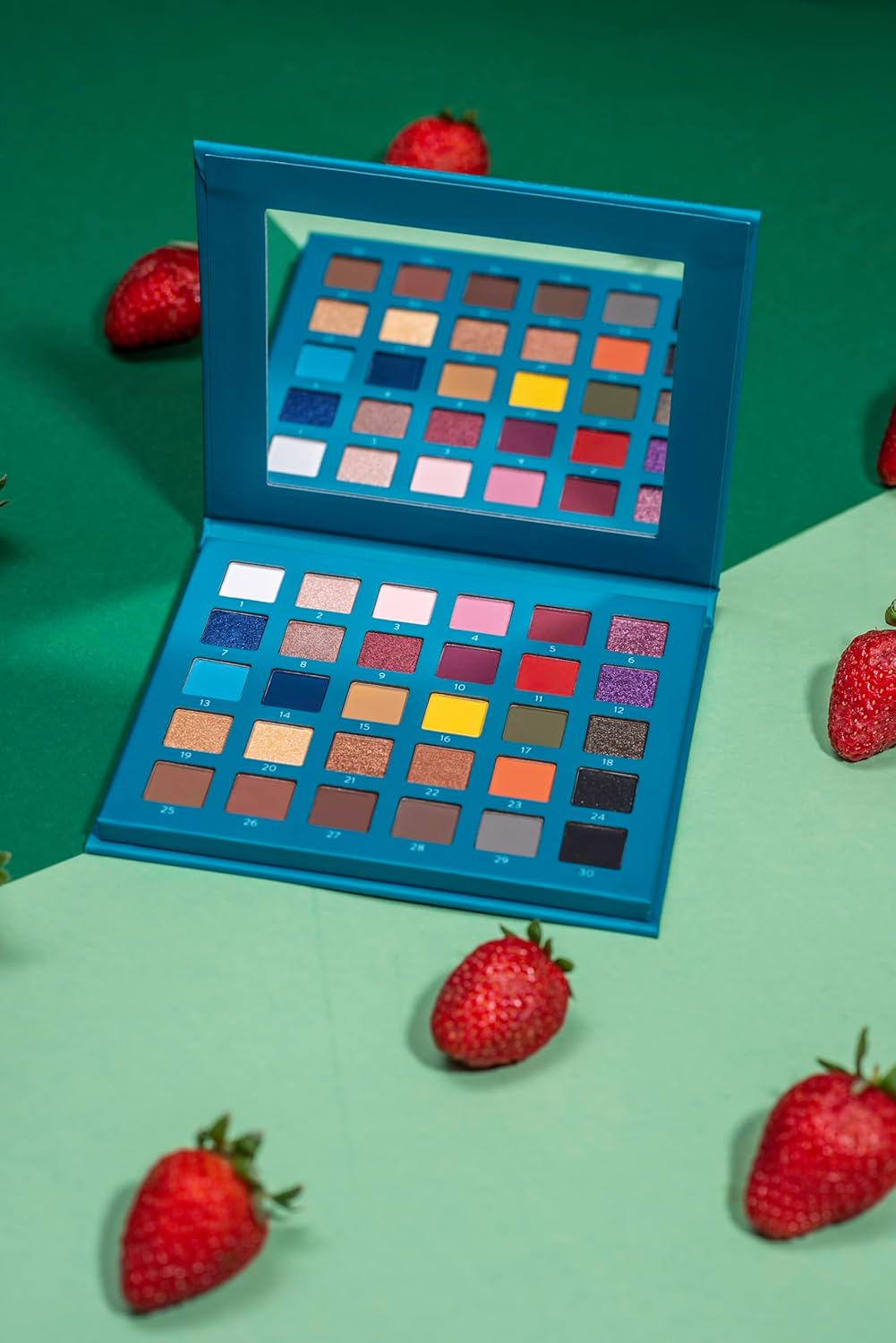 Catharine Hill Paleta de Sombras 30 Cores 1017/C1 18 Opacas 7 Cintilantes 5 Duochromes Alta Fixação Pigmentação Intensa - Imagem 7
