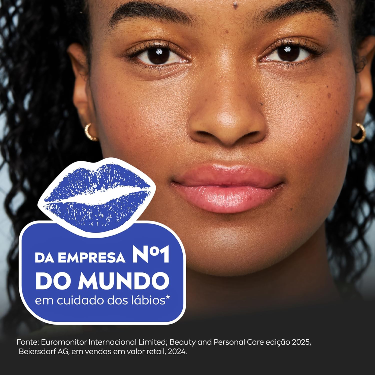 NIVEA Hidratante Labial Melancia Shine 4,8g, Hidratação Intensa 24h, Cor Suave, Brilho Delicado, Cuidado Diário, Manteiga de Karité - Imagem 7