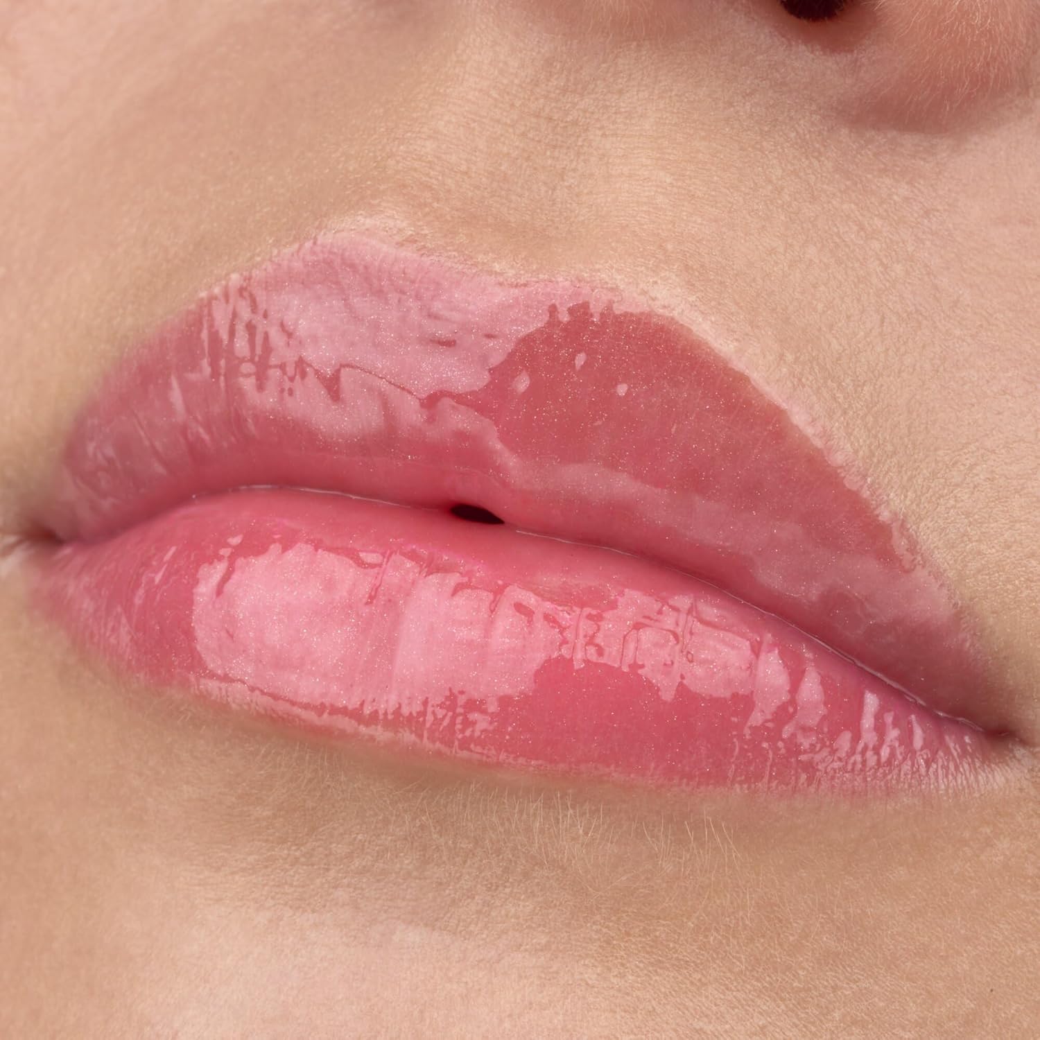 Gloss labial Juicy Bomb essence cor 103 Proud Papaya - Imagem 8
