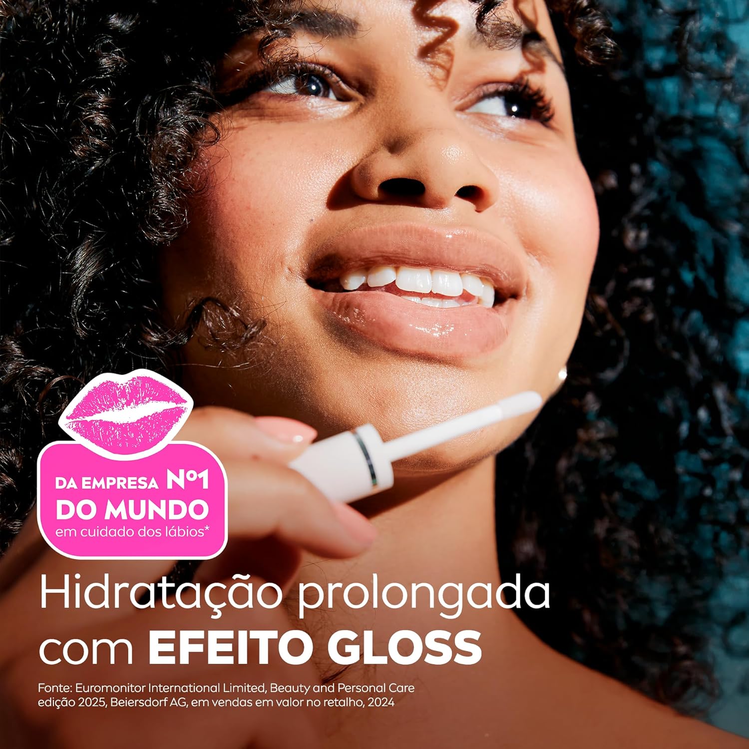 NIVEA Lip Oil Brilho Nutritivo Rosé 5,5ml, Hidratação Prolongada, Efeito Gloss, Para Todos os Tons de Pele - Imagem 3