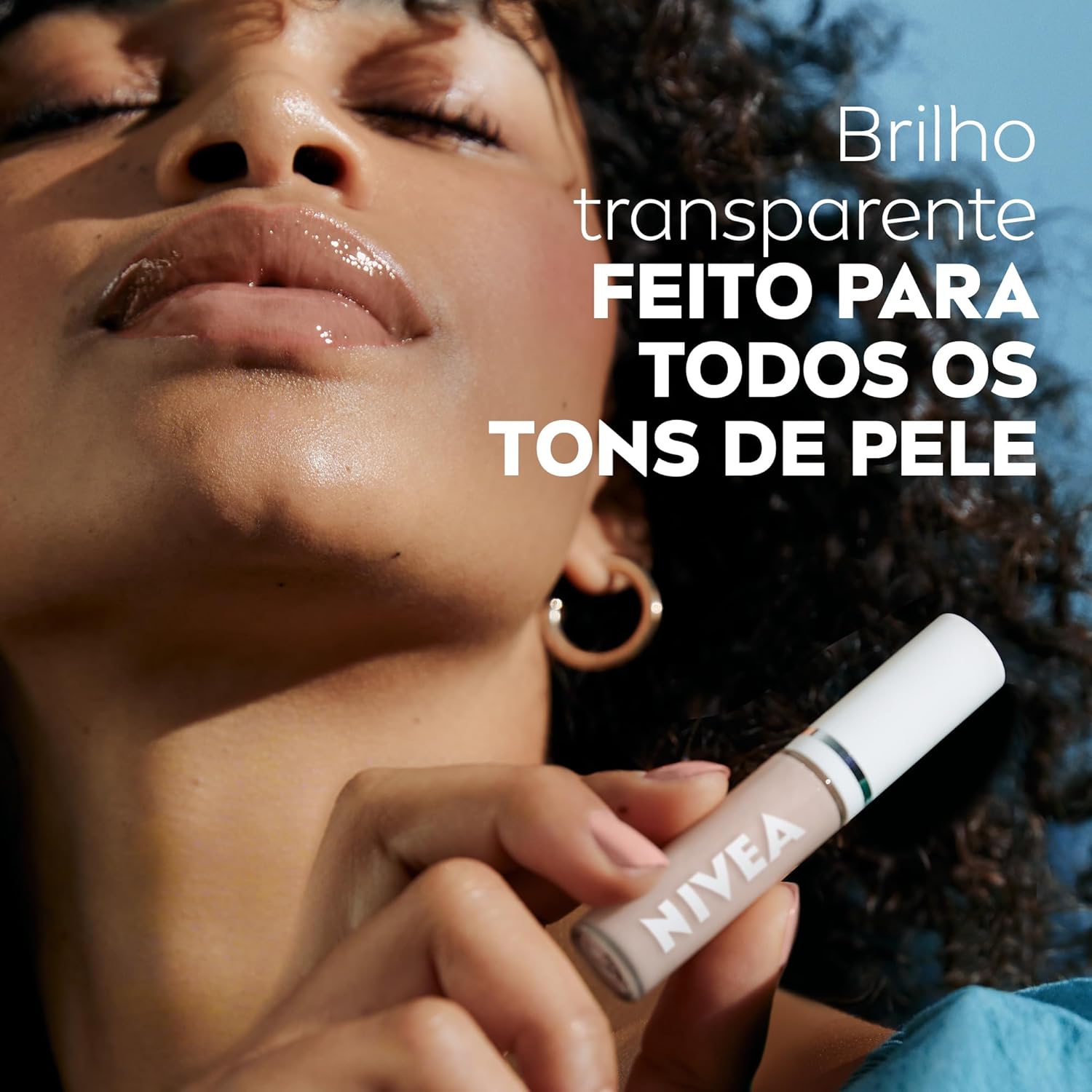 NIVEA Lip Oil Brilho Nutritivo Natural Glow 5,5ml, Hidratação Prolongada, Efeito Gloss, Para Todos os Tons de Pele - Imagem 4