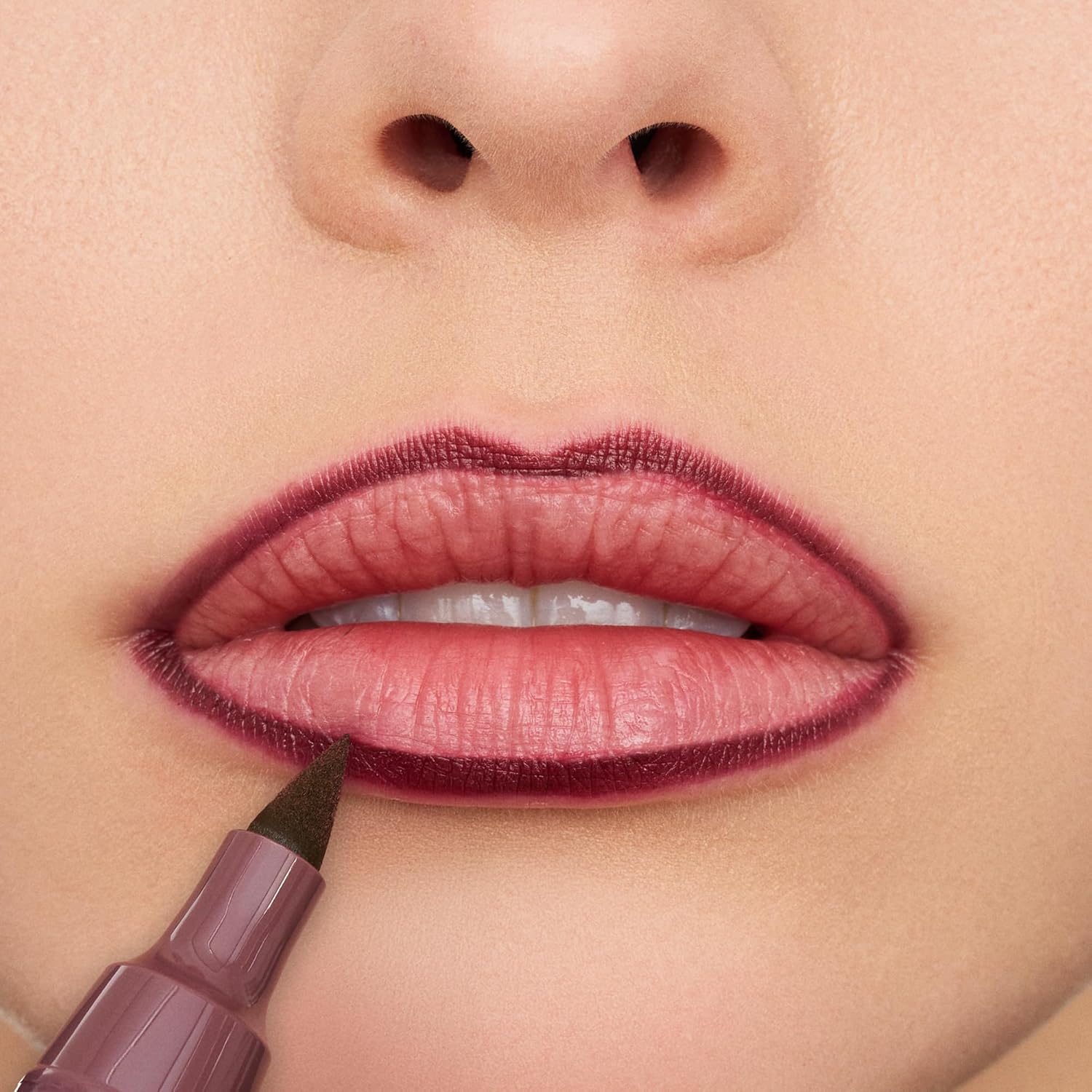 Lápis labial ponta de feltro STAIN! TATTOO essence 03 Make A Mauve - Imagem 4