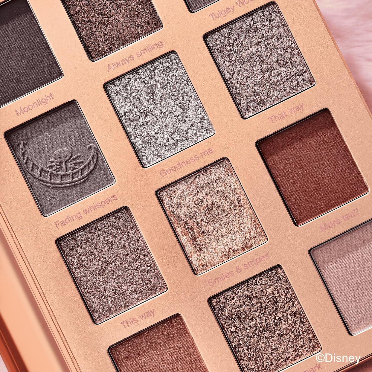 Paleta de sombras essence Disney Alice no País das Maravilhas 01 - Imagem 10