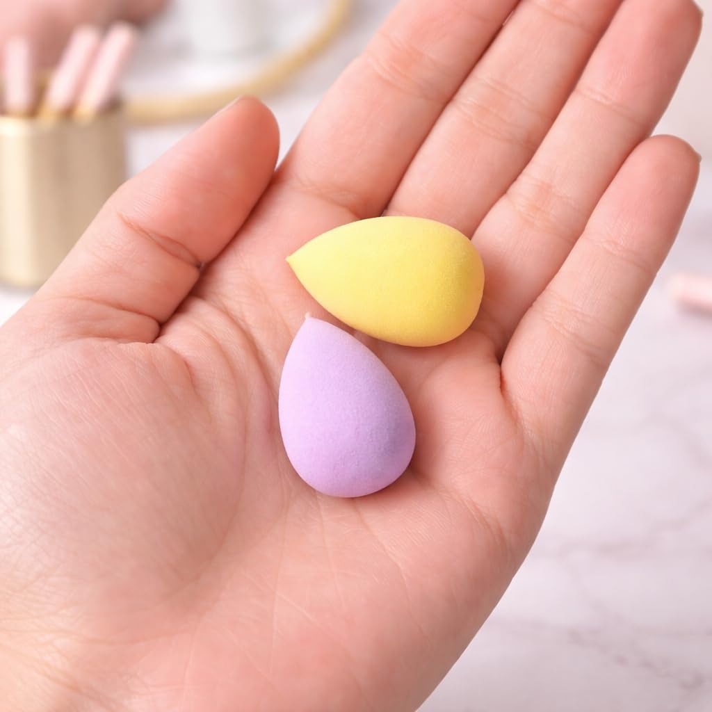 Kit 5 Mini Esponjas de Maquiagem Profissional – Ultra Macias Sem Látex, Uso Seco e Úmido, Perfeitas para Corretivo e Áreas de Difícil Acesso – Compactas para Bolsa e Viagem - Imagem 7