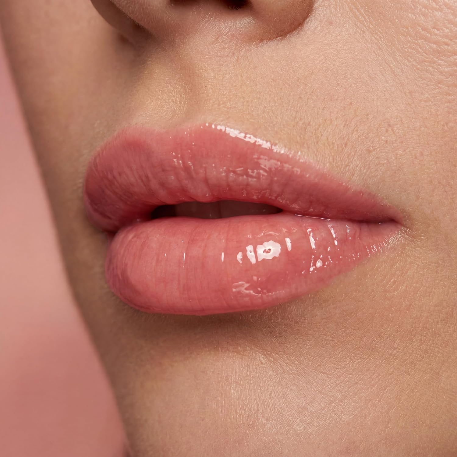 Gloss Labial Cristal Clear Kause Be | Brilho Natural com Ácido Hialurônico e Vitamina E | Hidratante, Textura Confortável e Não Pegajosa | Pode Usar Sozinho ou Sobre Batom (Nude Seduction -) - Imagem 4