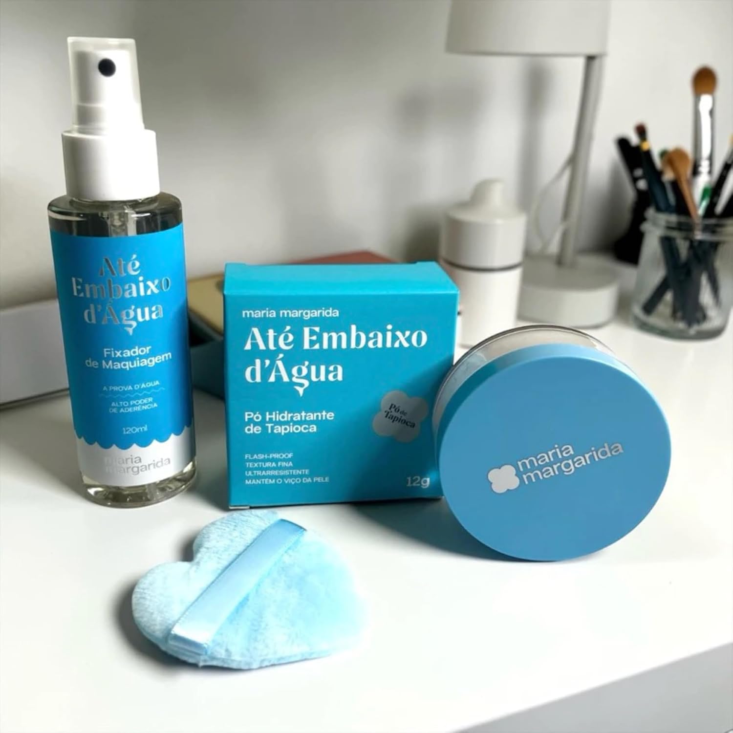 Maria Margarida Kit 2 Produtos Pó Solto Hidratante de Tapioca + Fixador de Maquiagem e Esponja de Presente (Pó 03) - Imagem 7
