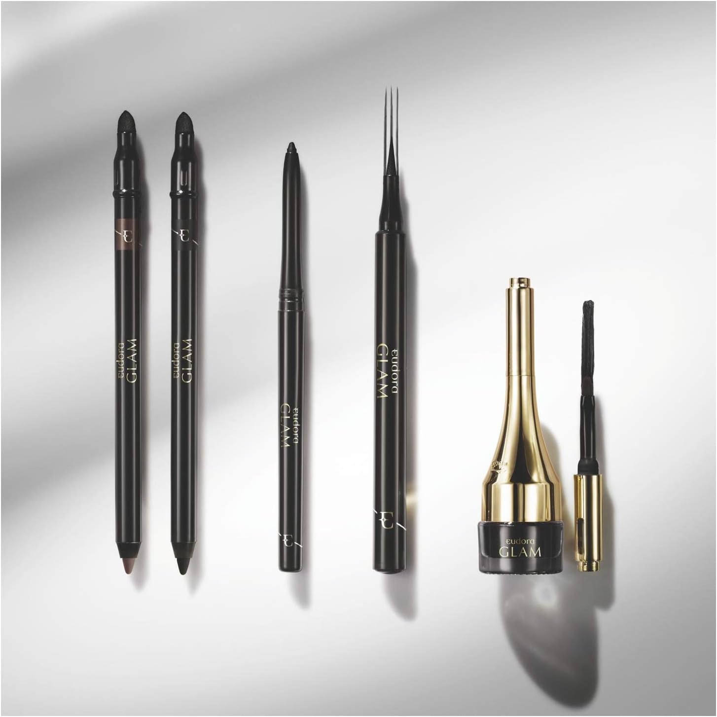Eudora Glam Lápis Kajal com Esfumador Preto Absoluto 1,1g - Imagem 2