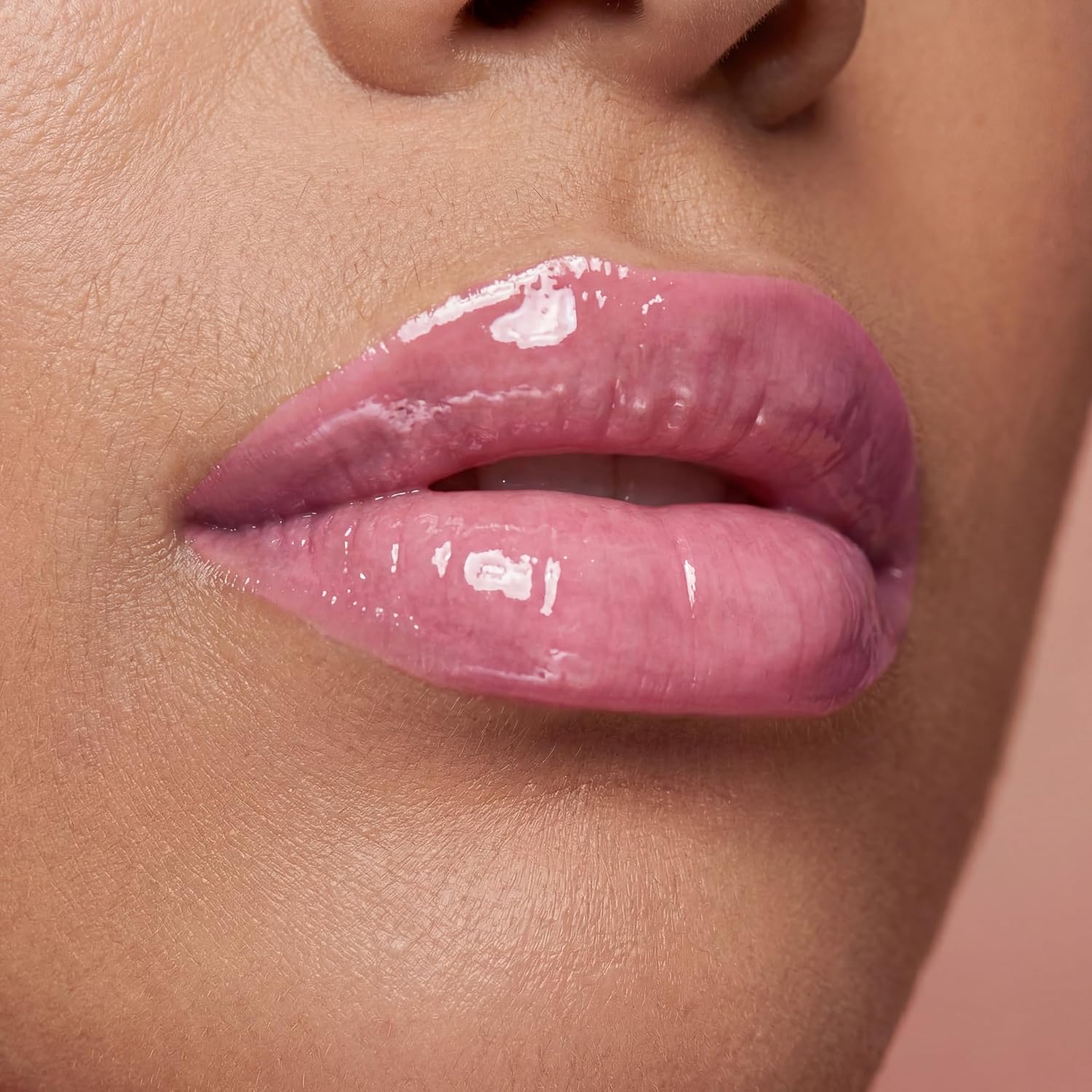 Gloss Labial Cristal Clear Kause Be | Brilho Natural com Ácido Hialurônico e Vitamina E | Hidratante, Textura Confortável e Não Pegajosa | Pode Usar Sozinho ou Sobre Batom (Rose Gold) - Imagem 4