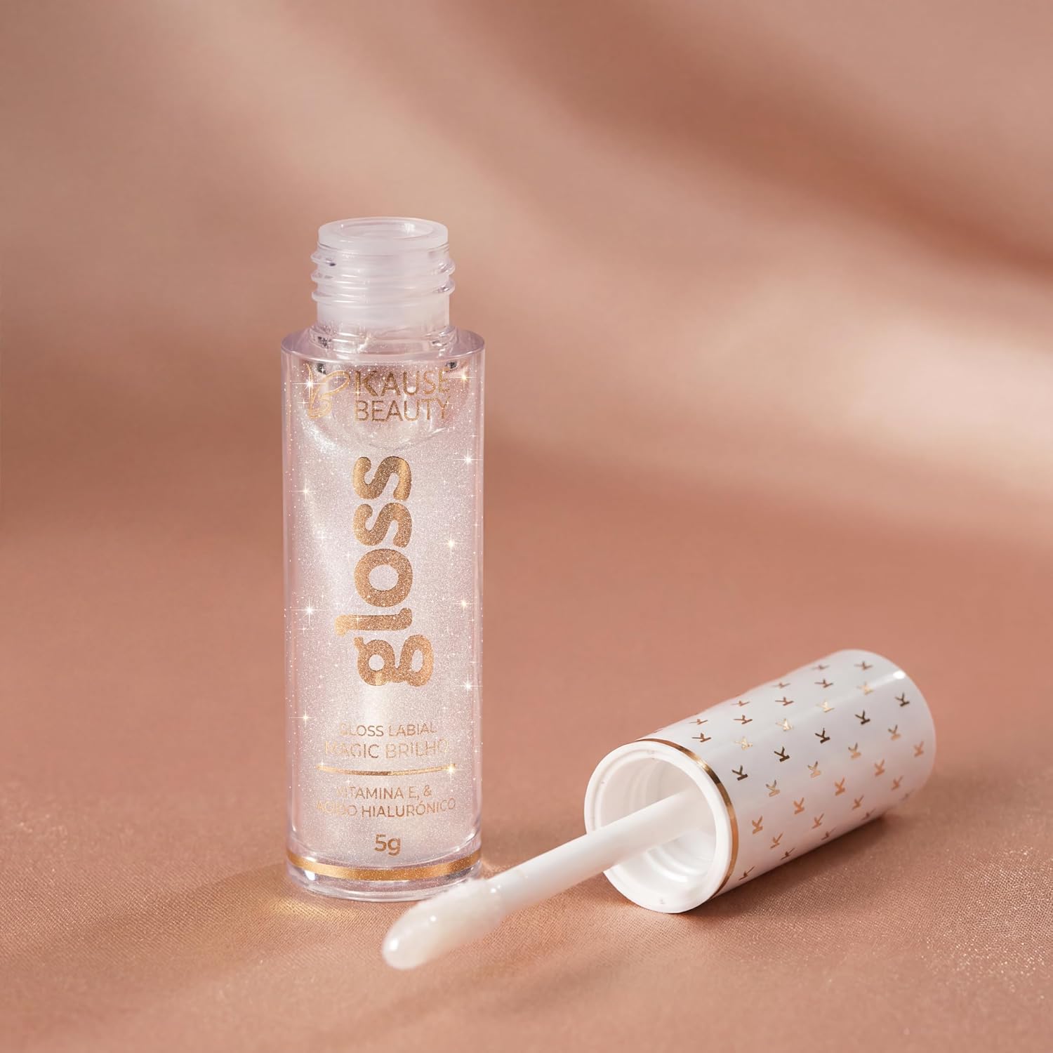 Gloss Labial Cristal Clear Kause Be | Gloss Labial Cristal Clear KAUSE BE | Hidratação e Brilho Natural | Com Ácido Hialurônico e Vitamina E | Textura Confortável | Uso Diário - Imagem 2