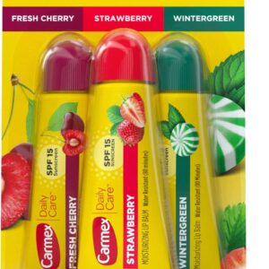 Carmex Pacote de bálsamo labial hidratante Daily Care, protetor labial com protetor solar em cereja fresca, morango e wintergreen - 9,9 g (pacote com 3)