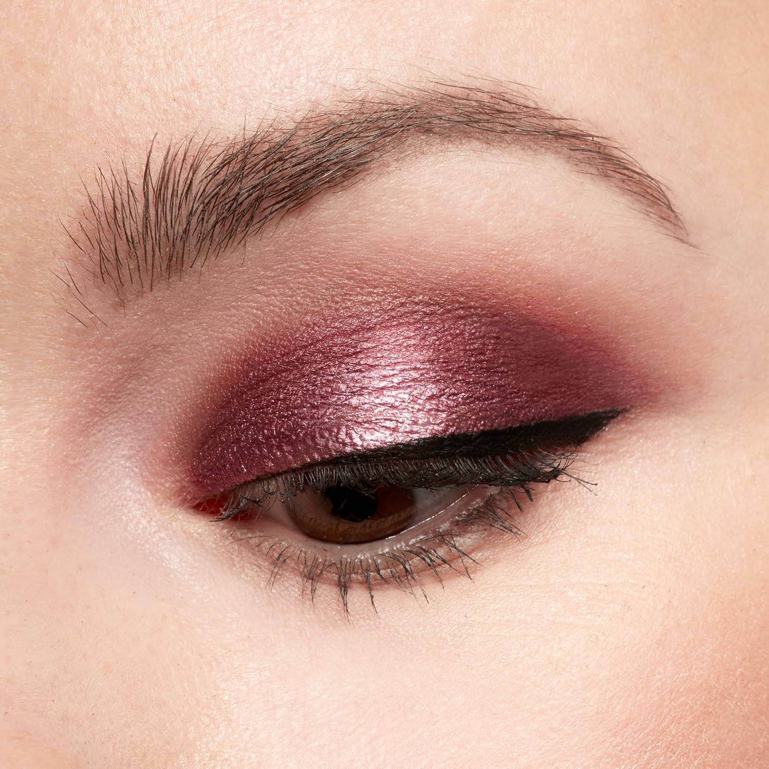 Shimmer and Glow Liquid Eye Shadow - Pigalle by Stila for Women - 0.153 oz Eyeshadow - Imagem 5